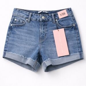 🆕️Celebrity Pink Women's Classic Blue Jean Shorts